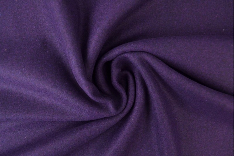 Wolle 08 violett