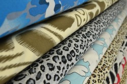 Baumwolle Popeline mit Motiven specials