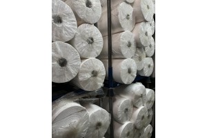 Sonderposten Weiße Non-Woven Vlies 20.000 MTR