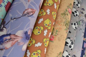 Sweatstoff mit Motiven (Alpenfleece)