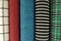 Wolle Chenille (bouclé) 1/2