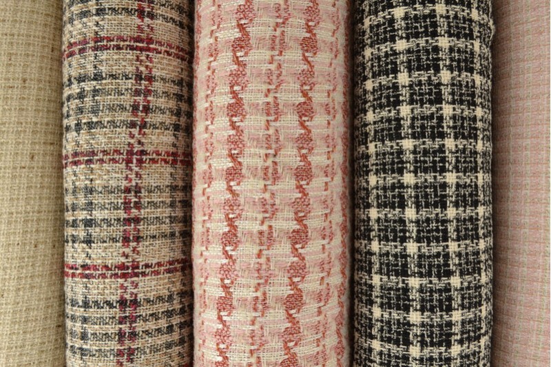 Wolle Chenille (bouclé) 1/2