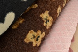 Teddystoff mit Motiven
