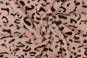 faux fur print 03-09