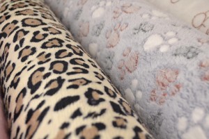 Coral Fleece mit Motiven