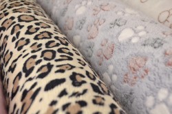 Coral Fleece mit Motiven