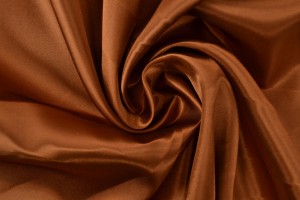 Satin 44 dunkel ocker
