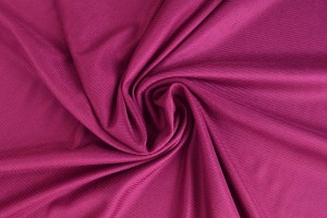 Charmeuse Futter 24 - cassis