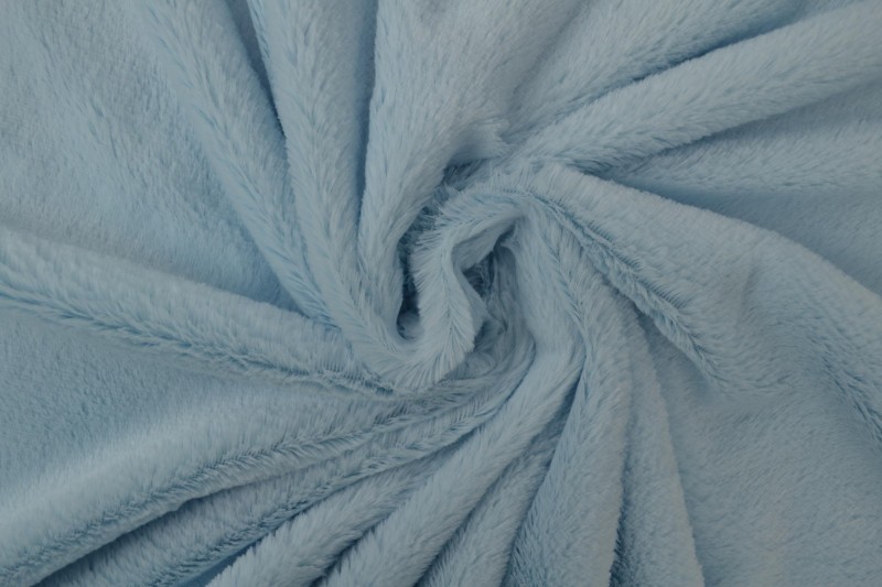 Pelzimitat 05 babyblau