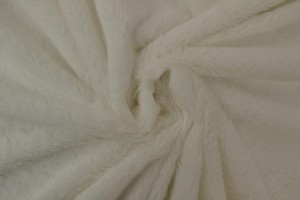 Pelzimitat 02 offwhite